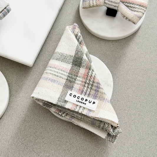 Bandana de primavera a cuadros