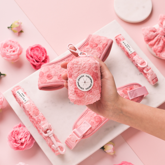 Porte-sac à crottes Peony Pup